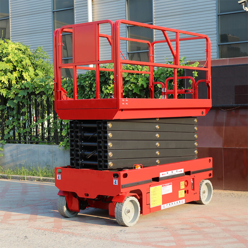 剪叉式自行走升降平台